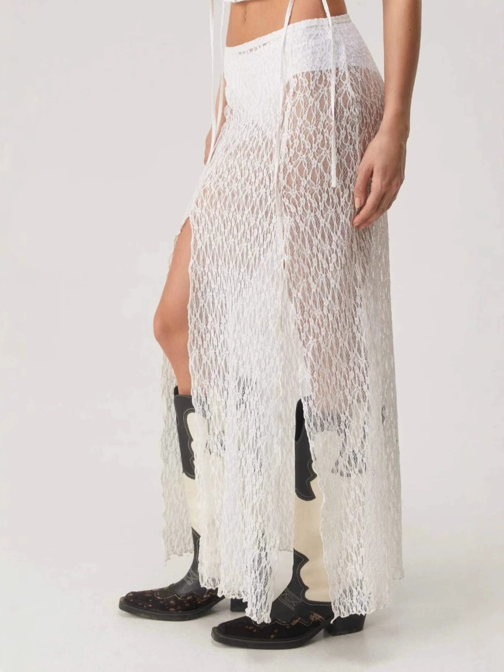 Forever 21 Sheer Lace Skirt